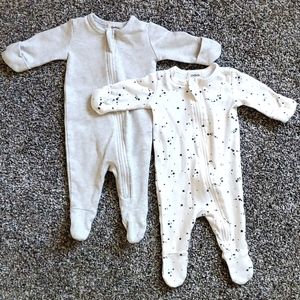 Owlivia newborn zipper sleeper footies